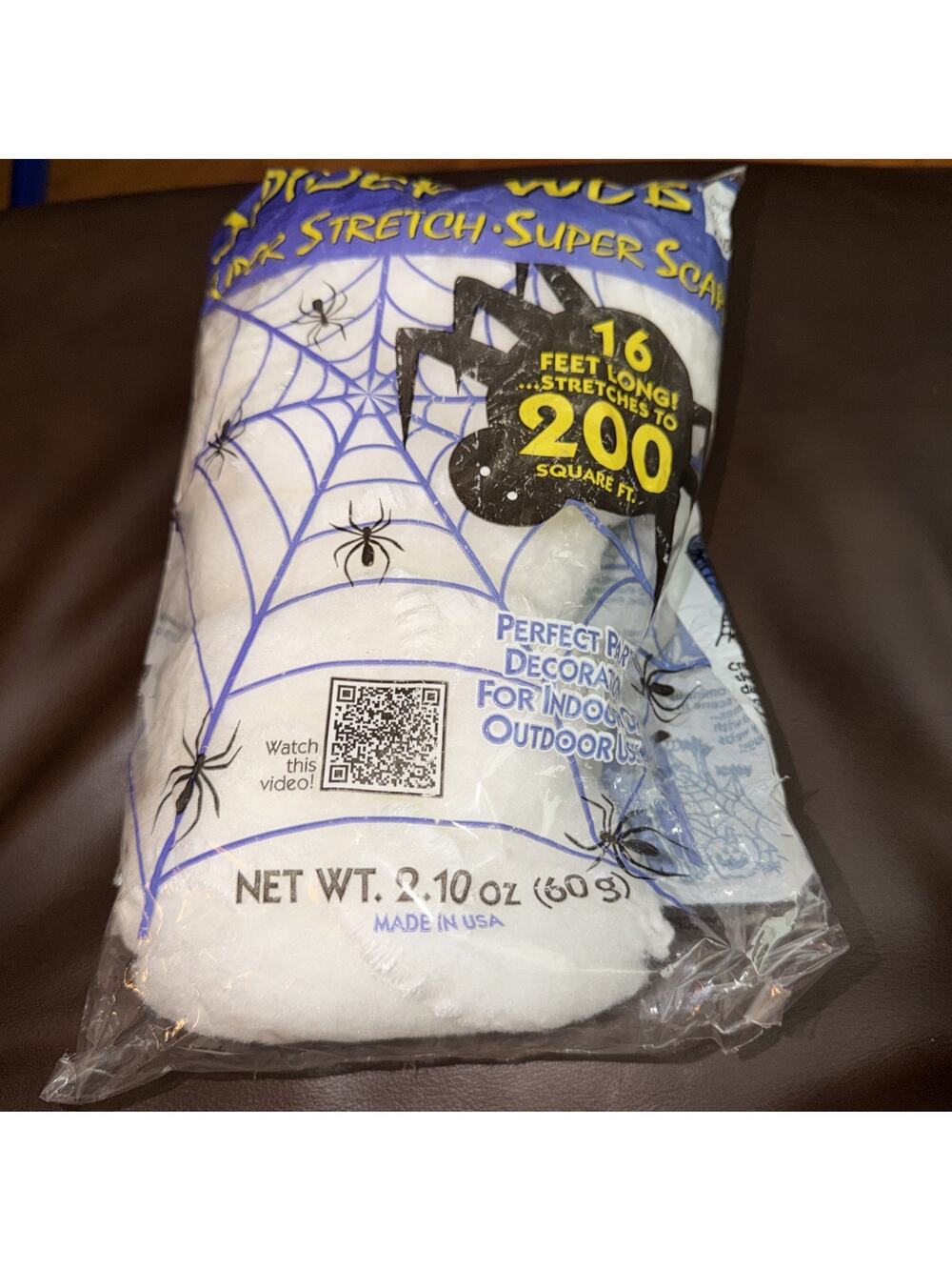 NEW 1 pack Super Stretch Spider Web Hallowen Decoration White 200 Sq Ft Total